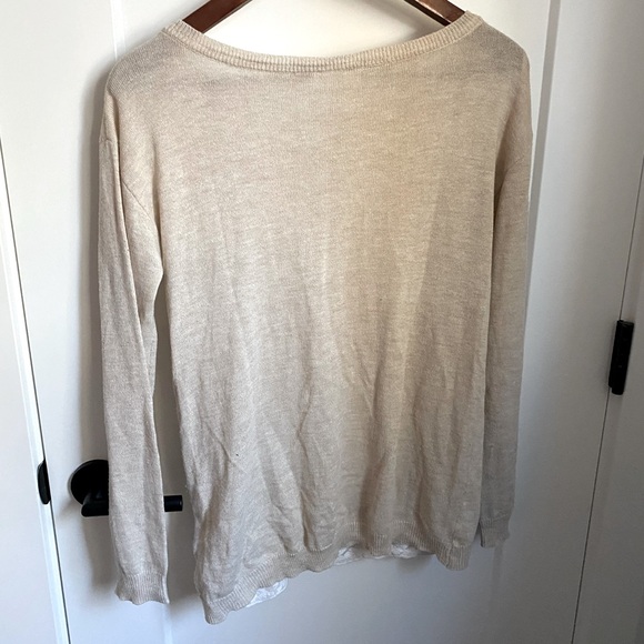 RD Style Tonie Lace Inset Pullover - Picture 3 of 6